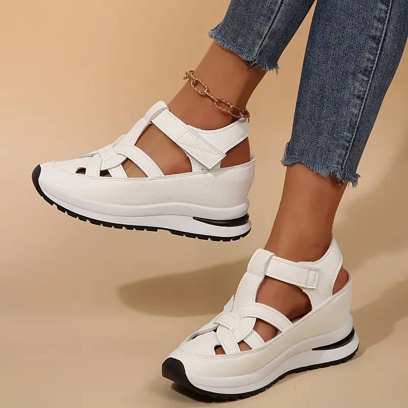 Free Delivery – BQODQO® Women's Soft Adjustable Comfort Sandals with Hook & Loop Closure – Perfect Fit for Wide & Narrow Feet